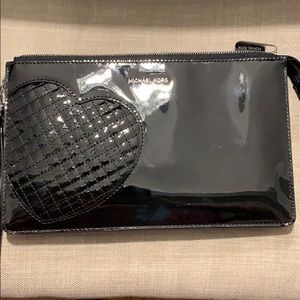Michael kors clutch